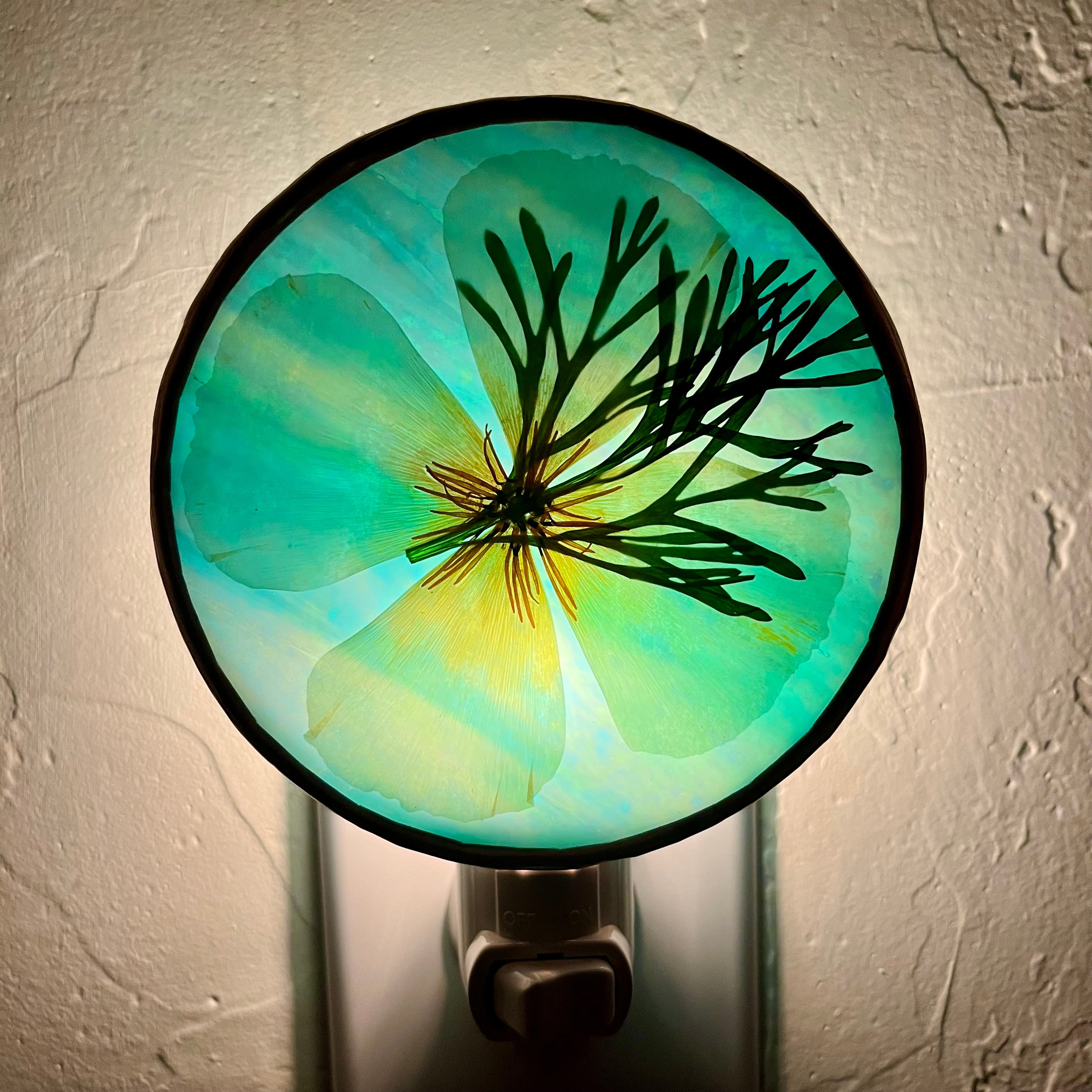 Angelica Iridescent California Poppy Stained Glass Night Light